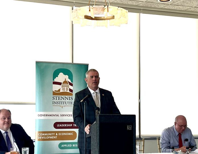 Speaker Gunn recaps 2022 session at Stennis Press luncheon