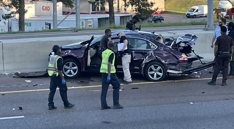 Man faces multiple charges following Pearl Police chase that ended in South Jackson wreck